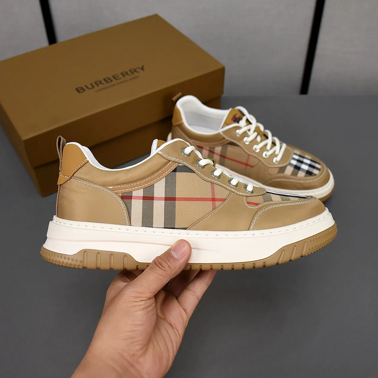 Burberry [Burberry] men's shoes 💰420💰, fashionable lace-up cloth shoes, uppers made of breathable fabric, rubber foam soles, men's size 38-44